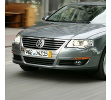 Бампер передний в цвет кузова Volkswagen Passat B6 (2005-2010)