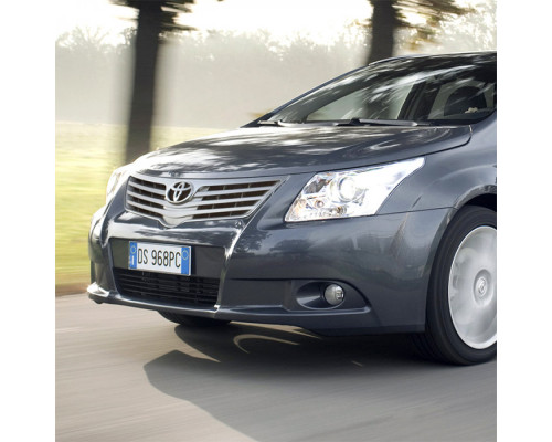 Заказать Бампер передний в цвет кузова Toyota Avensis 3 (2009-2011) дорестайлинг в Казани