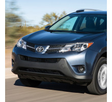 Бампер передний в цвет кузова Toyota Rav4 4 СA40 (2013-2015) дорестайлинг