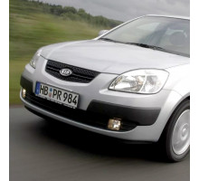 Бампер передний в цвет кузова Kia Rio 2 (2005-2009)